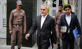 حسین فریدون در زندان اوین دوران محکومیت خود را سپری می‌کند/  مجازات ضبط مال ۳۱ میلیارد تومانی فریدون بر اساس حکم دادگاه انجام شد/ پرداخت نیمی از جزای نقدی ۳۱ میلیارد تومانی فریدون