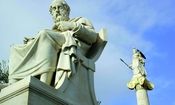 آیا افلاطون درباره ادبیات مرتکب اشتباه شده بود؟/ ادبیات می‌تواند ما را نجات دهد؟

