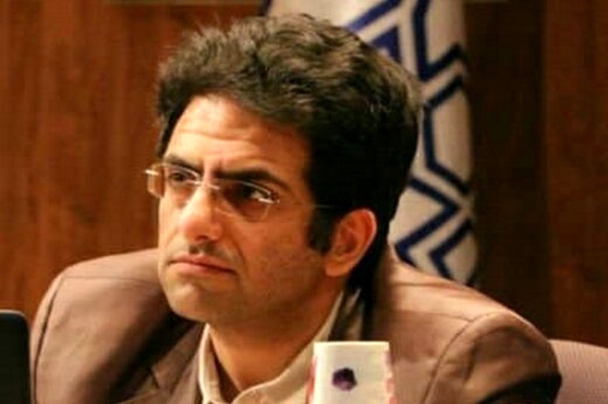 آخرین وضعیت کامفیروزی، وکیل بازداشت‌شده برخی بازداشتی‌های حوادث اخیر

