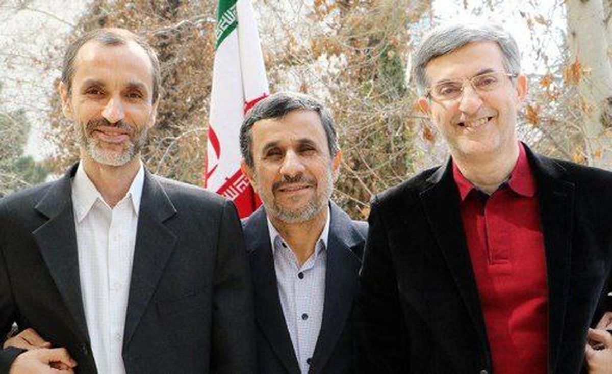پیغام احمدینژاد به شورای نگهبان: در صورت تایید صلاحیت، بعد از پیروزی در انتخابات از مشایی و بقایی استفاده نمیکنم