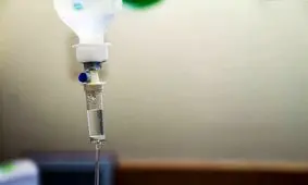 پشت‌پرده تزریق سرم آلوده؛ ۷۰ بیمار جان باختند