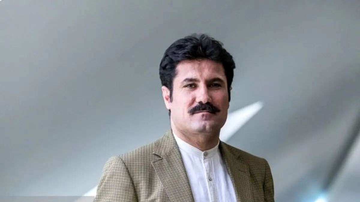 یک نماینده اهل سنت، معاون پزشکیان شد/ انتصاب عبدالکریم حسینزاده به سمت معاون توسعه روستایی و مناطق محروم کشور