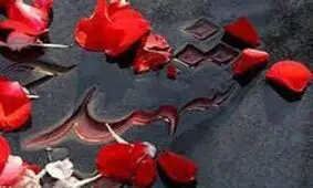 ادای احترام رئیس جمهور به مقام شامخ شهدا در یادمان شهدای شلمچه