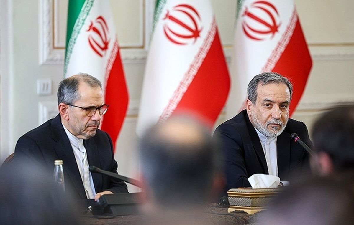 عراقچی: برای غنی سازی قربانیهای زیادی داده شده و برای آن جنگ علیه ما تحمیل شد/ هیچ توافقی که حق غنی سازی برای ایران نداشته باشد نخواهیم داشت