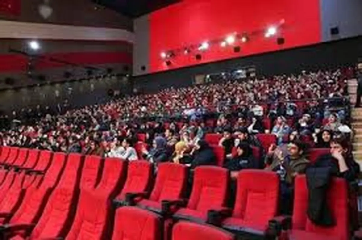 در هفته گذشته سینماها میزبان ۳۰۰ هزار مخاطب شدند