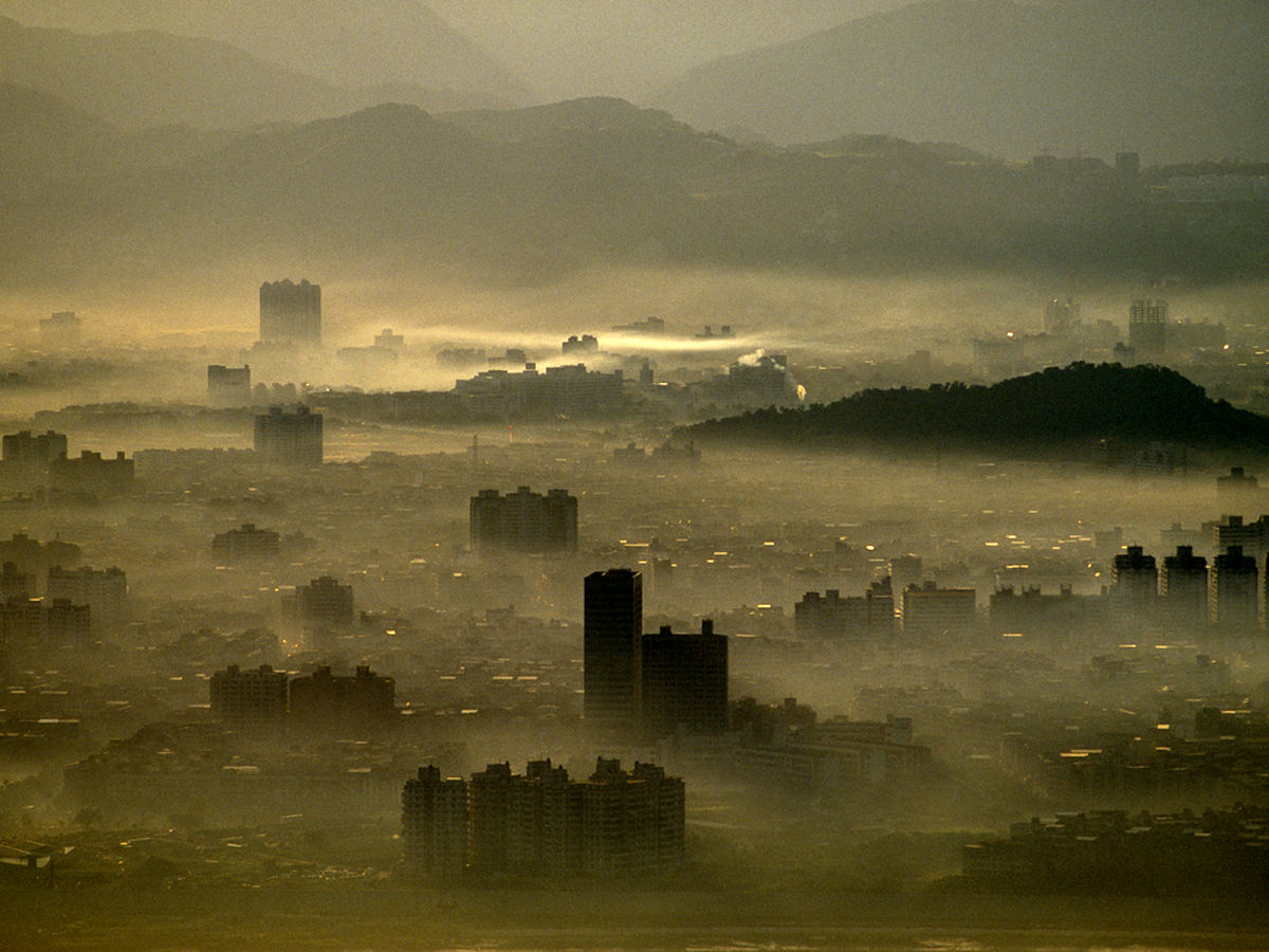 دود ترسناک؛ نشانه ظهور حضرت مهدی (عج) یا آخرالزمان؟/ واقعه ترسناکی در انتظار زمین است