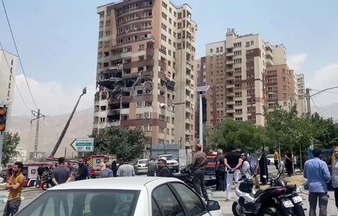 ویرانی زندگی همسایه دکتر طهرانچی در اثر حمله اسرائیل/ ویدئو

