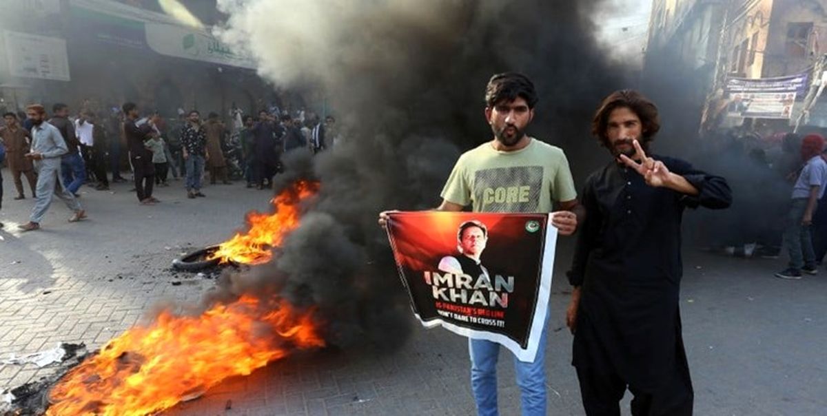 حمله هواداران عمران خان به پادگانها و مراکز نظامی در پاکستان