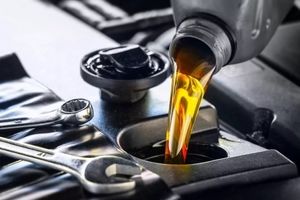 هزینه تعویض روغن ماشین چند؟