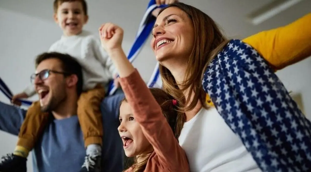 روزنامه اصولگرا خطاب به صدا و سیما: با ممیزی های ناشیانه، جام جهانی را زهرمان نکن!