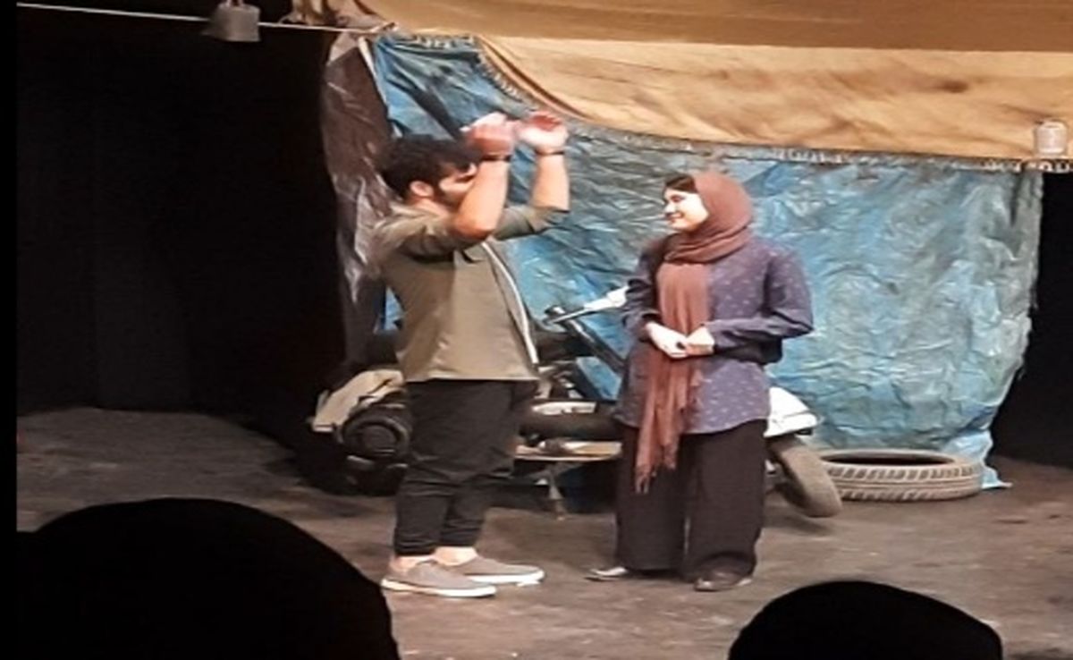 هنرمندان ایرانی و افغانستانی، نمایش پنت هاوس را در تهران اجرا کردند/ ویدئو
