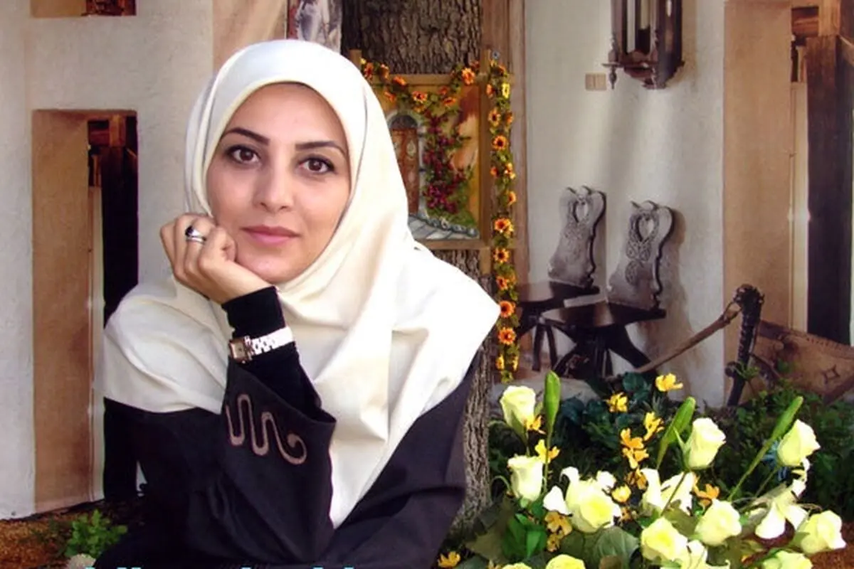 ژیلا صادقی، از اولین سفرش به کربلا و پنهان شدن عجیبش در هواپیما پرده برداشت/ ویدئو