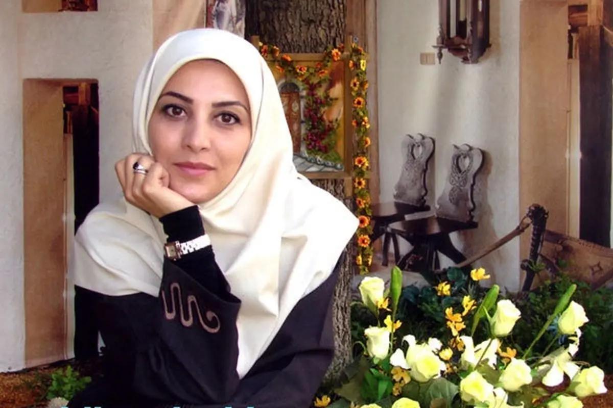 ژیلا صادقی، از اولین سفرش به کربلا و پنهان شدن عجیبش در هواپیما پرده برداشت/ ویدئو