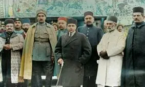 آخرین شاه قاجار، قربانی بازی قدرت یا بی‌تدبیری

