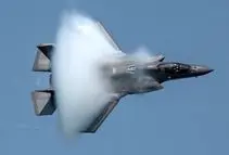 یک خلبان F35 زخمی شده است؟