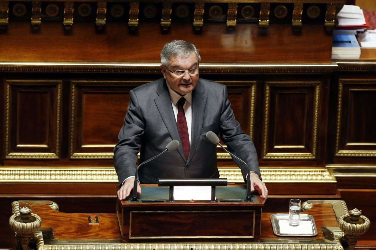 تکرار رسوایی سیاستمداران فرانسه؛ وزیر سابق دادگستری به زندان محکوم شد