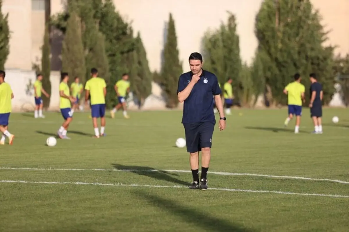 جواد نکونام محروم شد 

