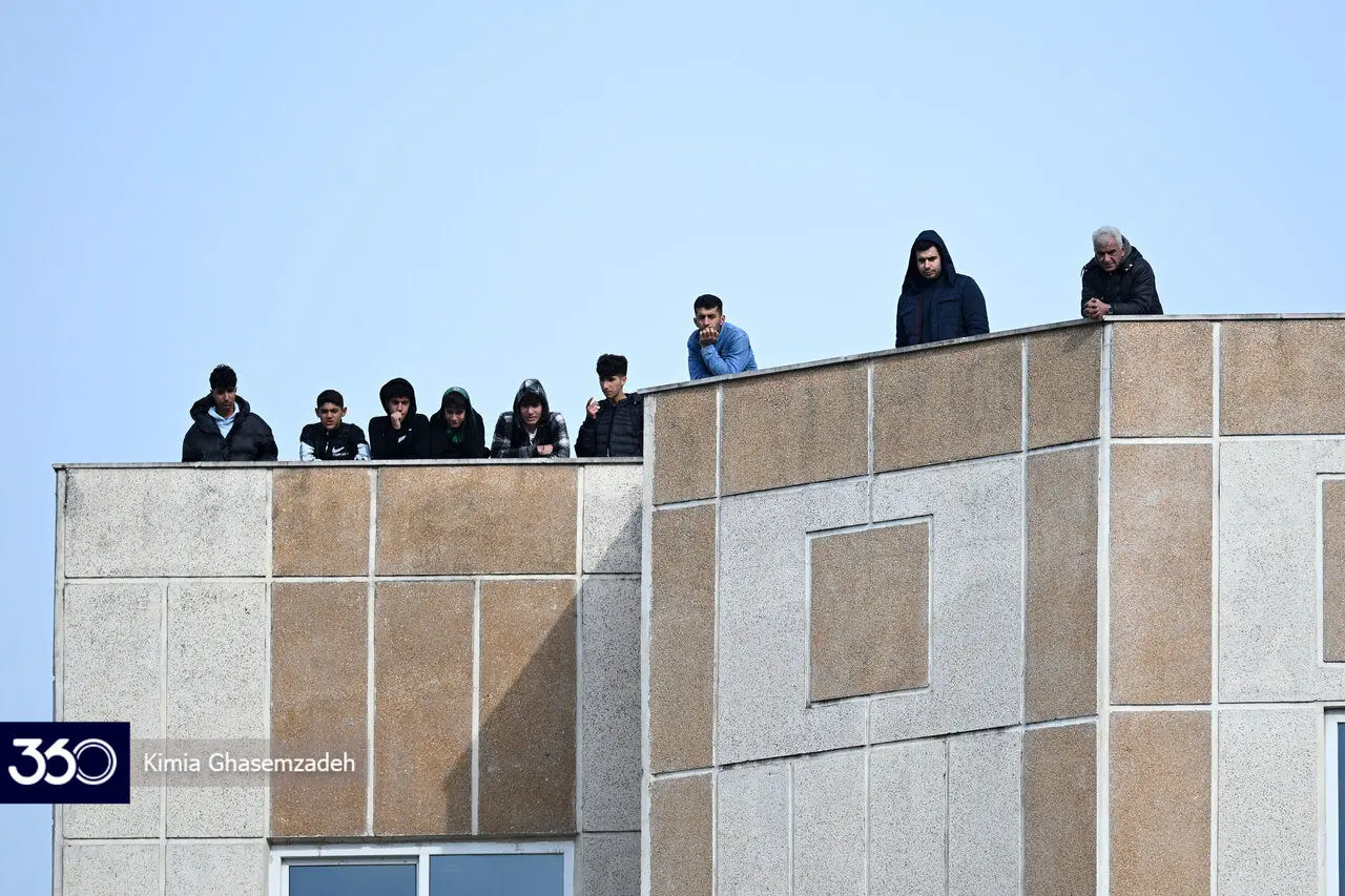 عکس | چند مرد تماشاگر بازی زنان استقلال شدند!