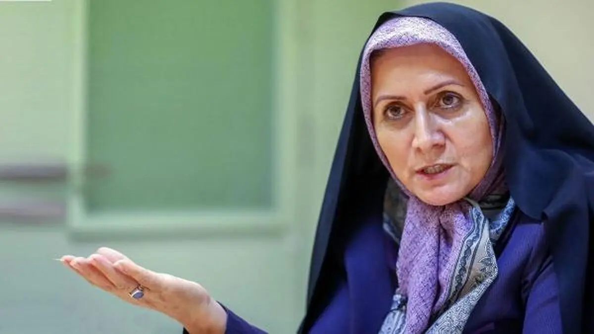 مصدق نفت را ملی کرد، آقایان آن را فامیلی کردند/ تیم دولت سیزدهم، نیروهای درجه سوم و چهارم احمدی‌نژاد و از پایگاه جبهه پایداری هستند

