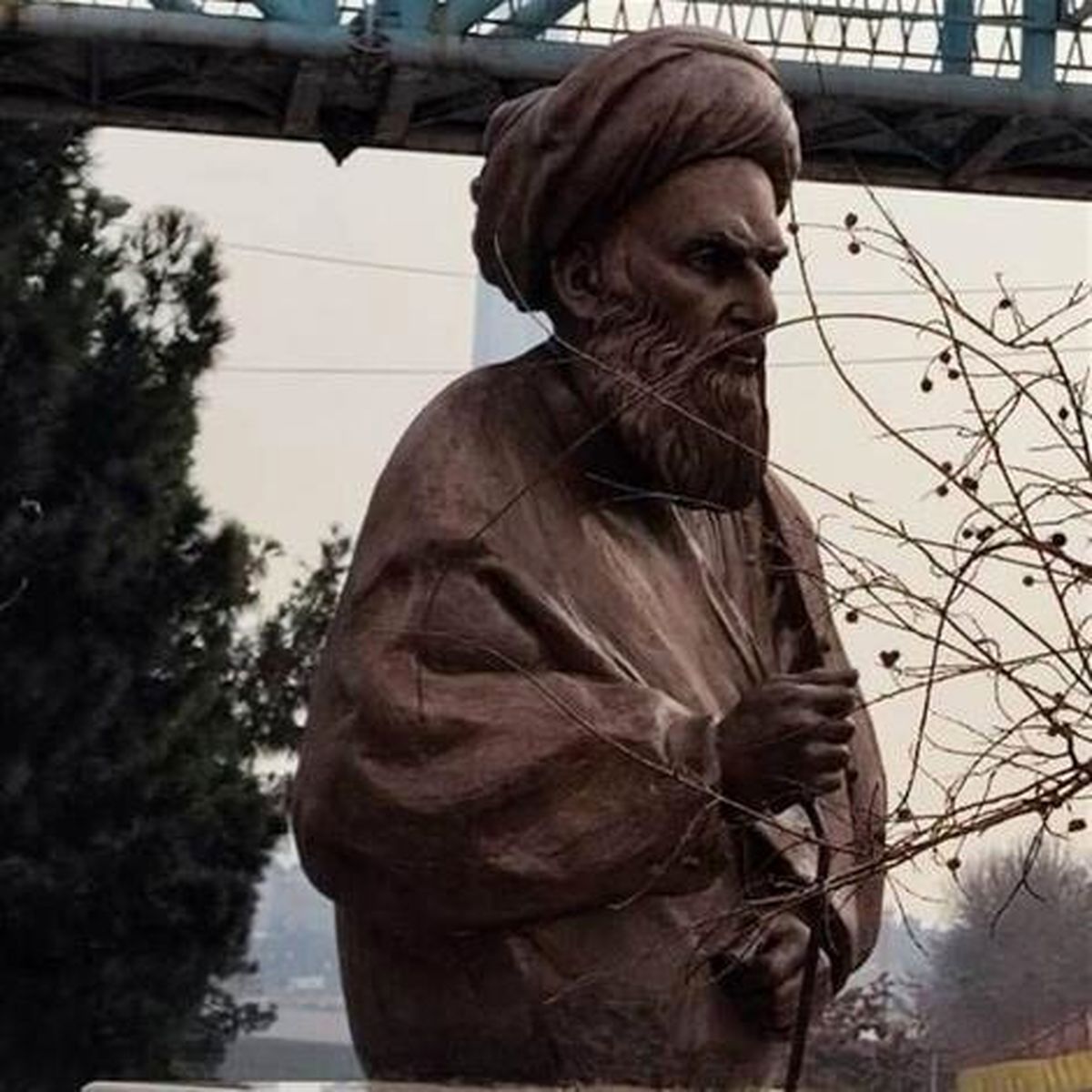 واکنش شهرداری تهران به ادعای غیب شدن سردیس شیخ فضلالله نوری