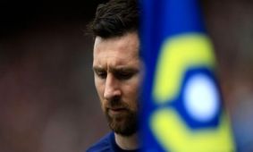 لئو مسی رسماً عذرخواهی کرد/ منتظر تصمیم نهایی باشگاه هستم/ ویدئو