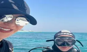 غواصی مریم مومن و نسیم ادبی/ ویدئو