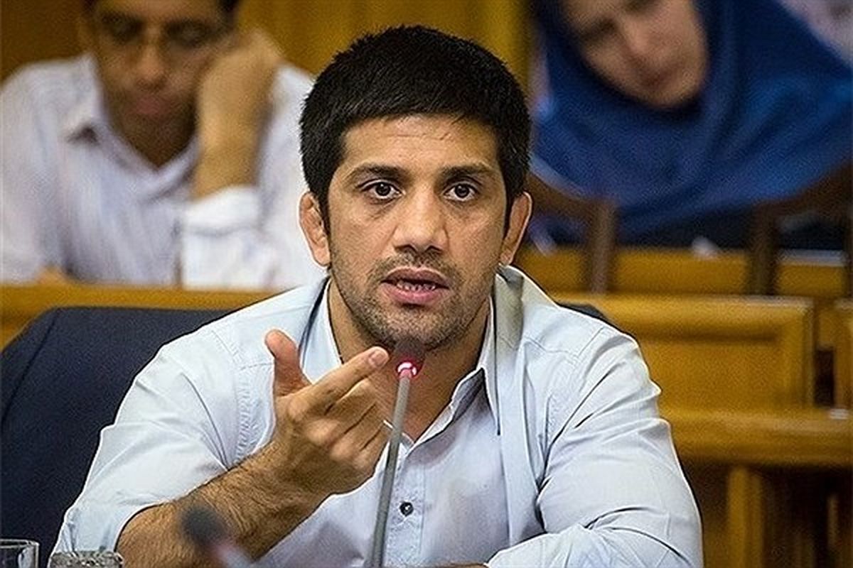 غلامی را 2 سال محروم می کنم/ پولی که خرج کشتیگیران میشود بیتالمال است