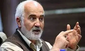 سود ۳ میلیونی سودجویان با فروش دلارهای بانک مرکزی/ دولت قبلی ۱۸ میلیارد دلار و ۶۵ تن طلا را بر باد داد
