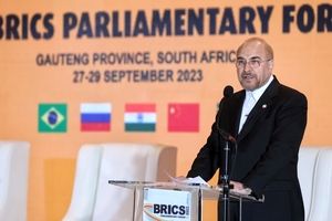 بازتاب گسترده سفر رئیس مجلس به آفریقای جنوبی / ضربه‌ای که بریکس به تحریمها زد