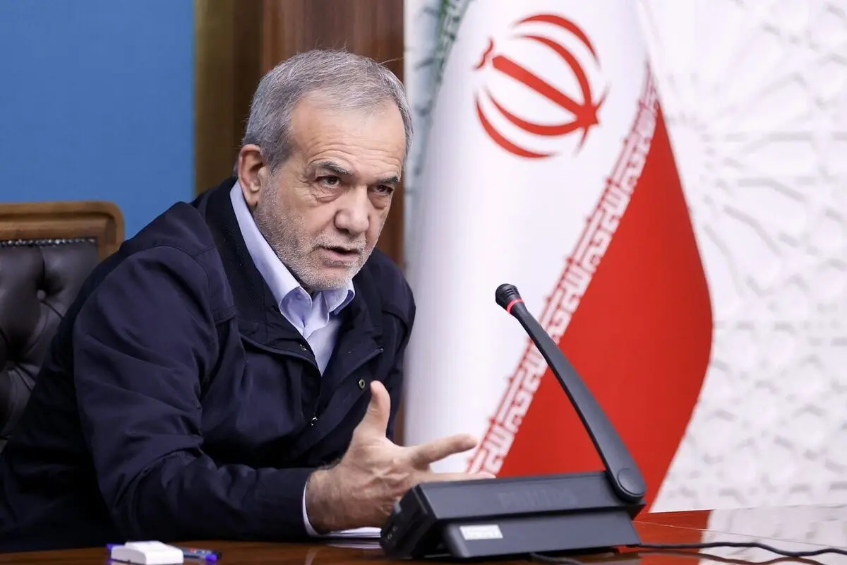 دست در جیب رییس جمهور پزشکیان!/ عکس

