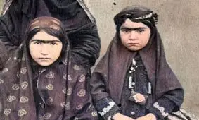 سفر به عصر قاجار؛ از «مردان شپش‌گیر» تا «دختر کتابخوان»