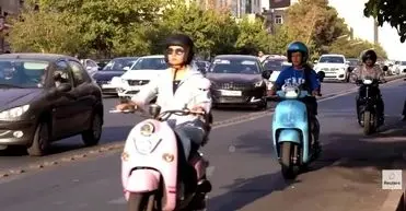 صدور گواهینامه موتورسواری برای زنان منع قانونی ندارد
