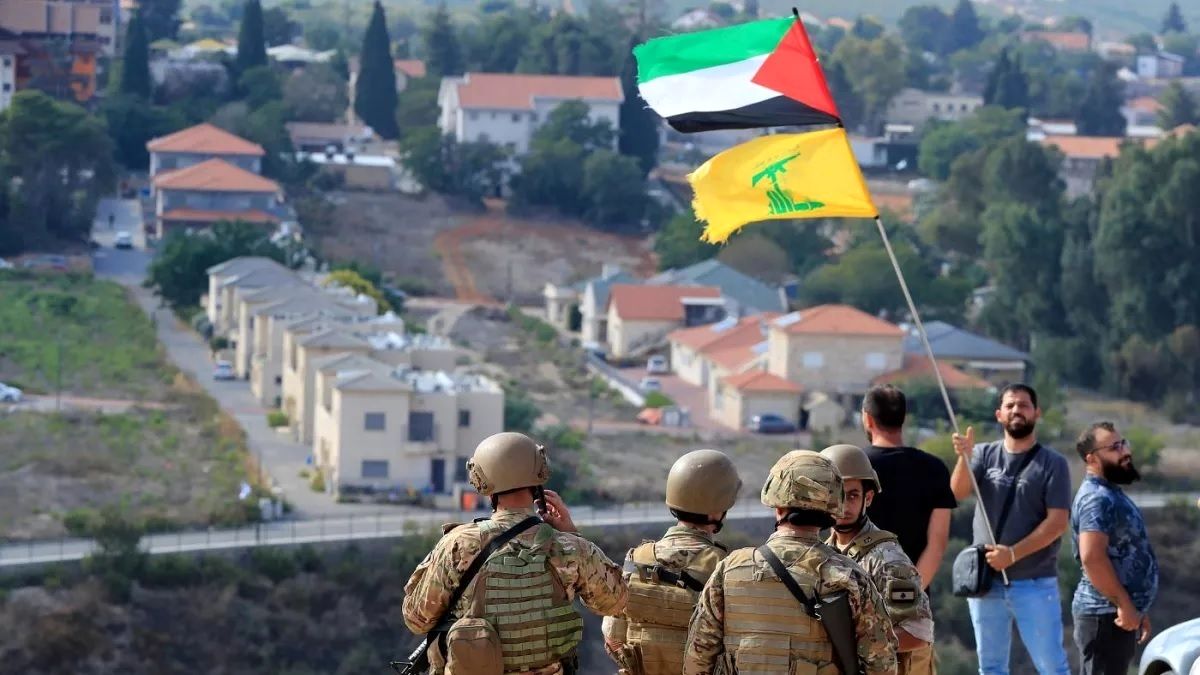 روزنامه اصولگرا: به بیبیسی مربوط نیست خمس را به لبنان میدهیم یا کجا خرج میکنیم