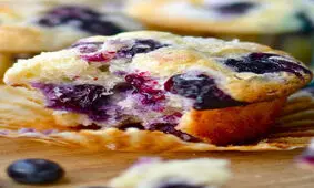 طرز تهیه چند دسر‌ مجلسی با میوه‌های بهاری