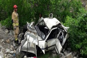 3 کشته در سقوط پژو به دره در محور نیشابور - کاشمر