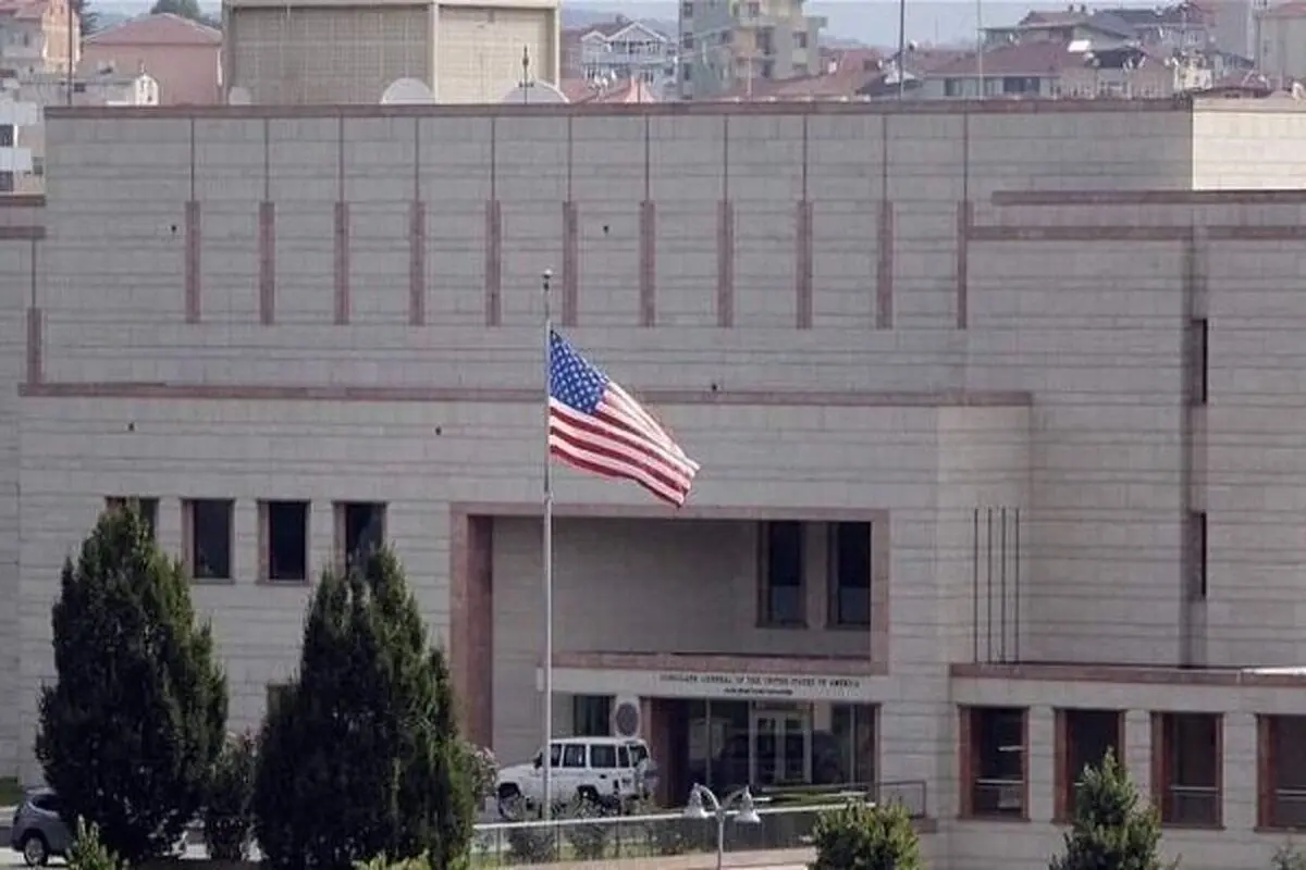 تیراندازی به سوی سفارت آمریکا در لبنان

