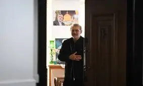 دیدار علی لاریجانی با خانواده شهیدان حاجی‌زاده و باقری/ تصاویر