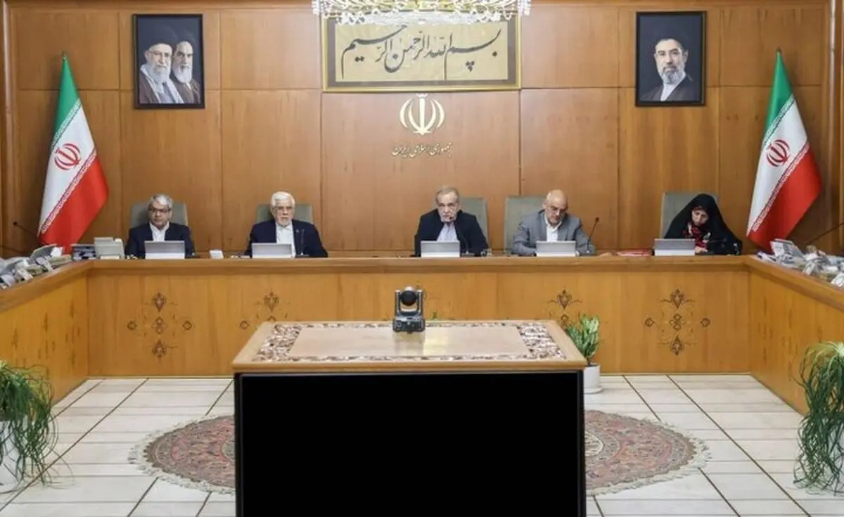 گزارش پزشکیان و عراقچی از سفر به قرقیزستان در جلسه هیئت دولت

