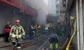 شهادت یک آتش‌نشان در حریق ساختمان ۱۵۳ خیابان بهار/ تصویر