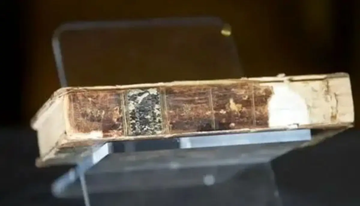 قاتلی که از پوستش برای جلد کتاب استفاده شد