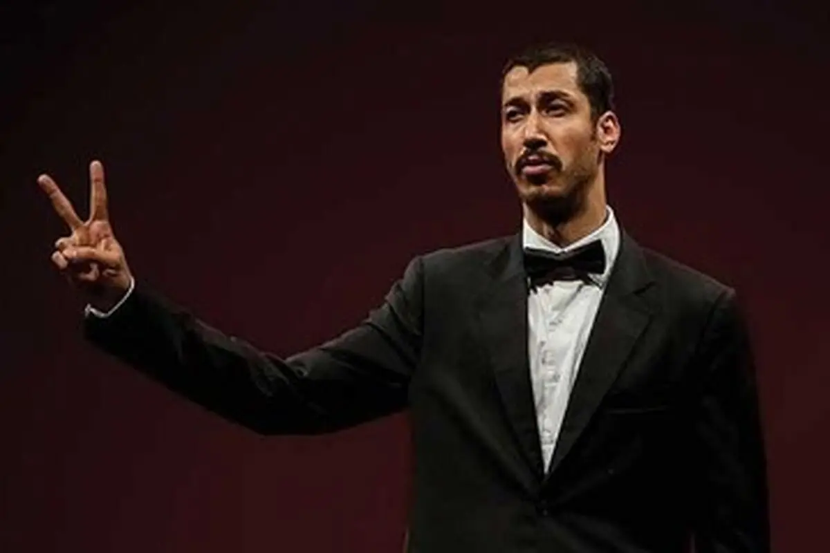 هومن حاجی‌عبداللهی، کامبیز دیرباز و بهرام افشاری سر میز غذاخوری