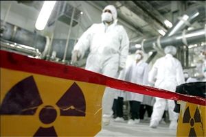 ایران می تواند دو هفته ای بمب اتم بسازد؟ / وحشت آمریکا از توان هسته ای ایران