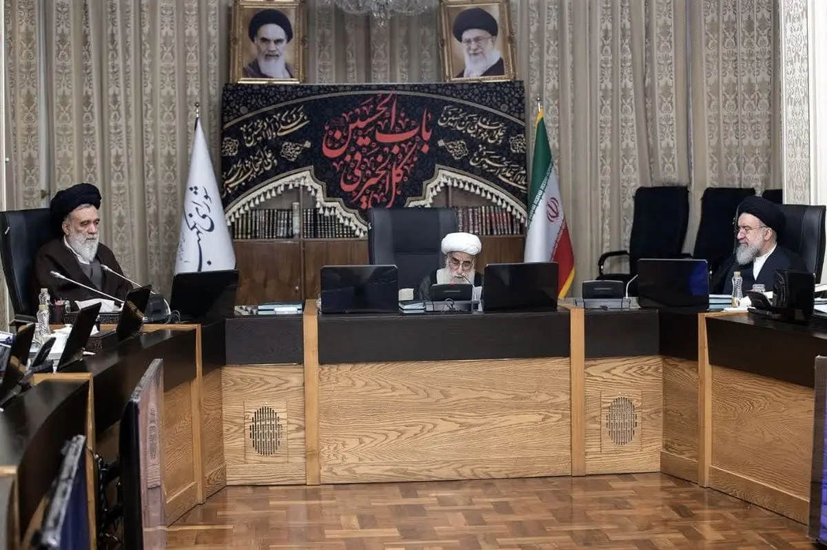 با گذشت 47 سال از پیروزی انقلاب باید نظارت استصوابی را اصلاح کرد/ بساط تندروها باید برچیده شود