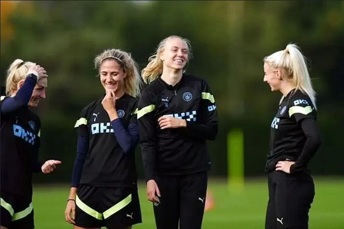 مبارزه زنان ورزشکار علیه لباس تنگ و چسبان!

