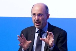 رابرت مالی: شاید این ایده از سوی «نتانیاهو» به «ترامپ» القا شده بود که علت ناکامی در دستیابی به توافق با ایران، کمبود فشار نظامی است