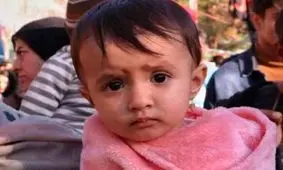 تصویر ویژه دختر کاپشن صورتی در دیدار امروز رهبر انقلاب/ نقاش این تابلو کیست؟

