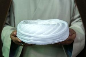  بی‌دینی مردم ناشی از تبلیغات ضد دینی نیست، بلکه از عملکرد نادرست متولیان و مبلغان دینی است/ روحانیون ضعف‌ها و کاستی‌های عملکرد خود را به گردن پدیده‌ای نامتعین به نام دشمن نیندازند