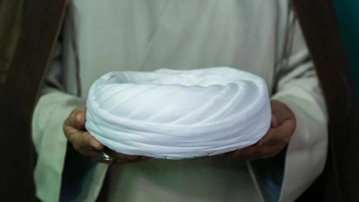  بی‌دینی مردم ناشی از تبلیغات ضد دینی نیست، بلکه از عملکرد نادرست متولیان و مبلغان دینی است/ روحانیون ضعف‌ها و کاستی‌های عملکرد خود را به گردن پدیده‌ای نامتعین به نام دشمن نیندازند