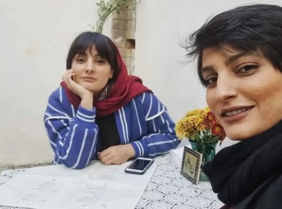 جایزه «شجاعت در روزنامه‌نگاری» برای الهه و الناز محمدی، 2 خواهر روزنامه‌نگار حوزه اجتماعی از ایران