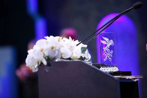 مبلغ جوایز نقدی برندگان سیمرغ جشنواره فیلم فجر چقدر است؟